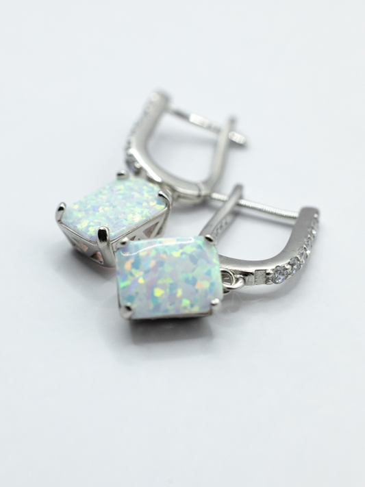 DAKOTA SILVER EARRINGS WHITE OPAL