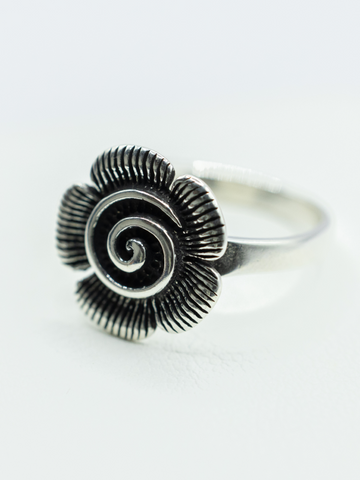 VITTORIA SILVER RING