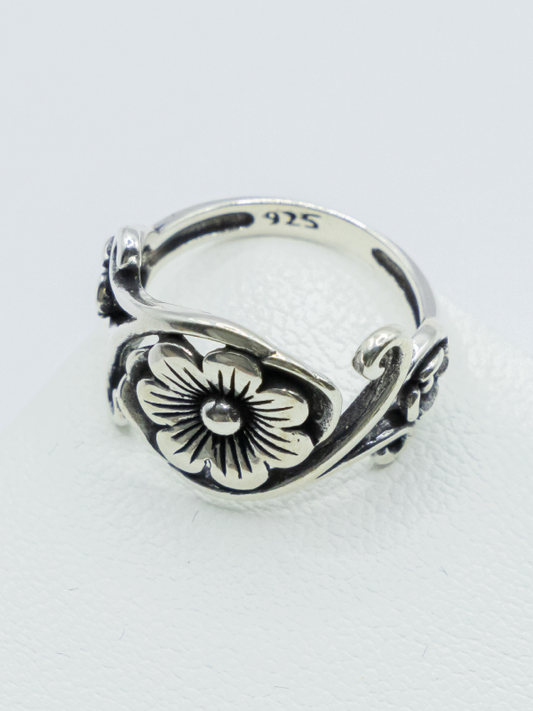 STELLA SILVER RING